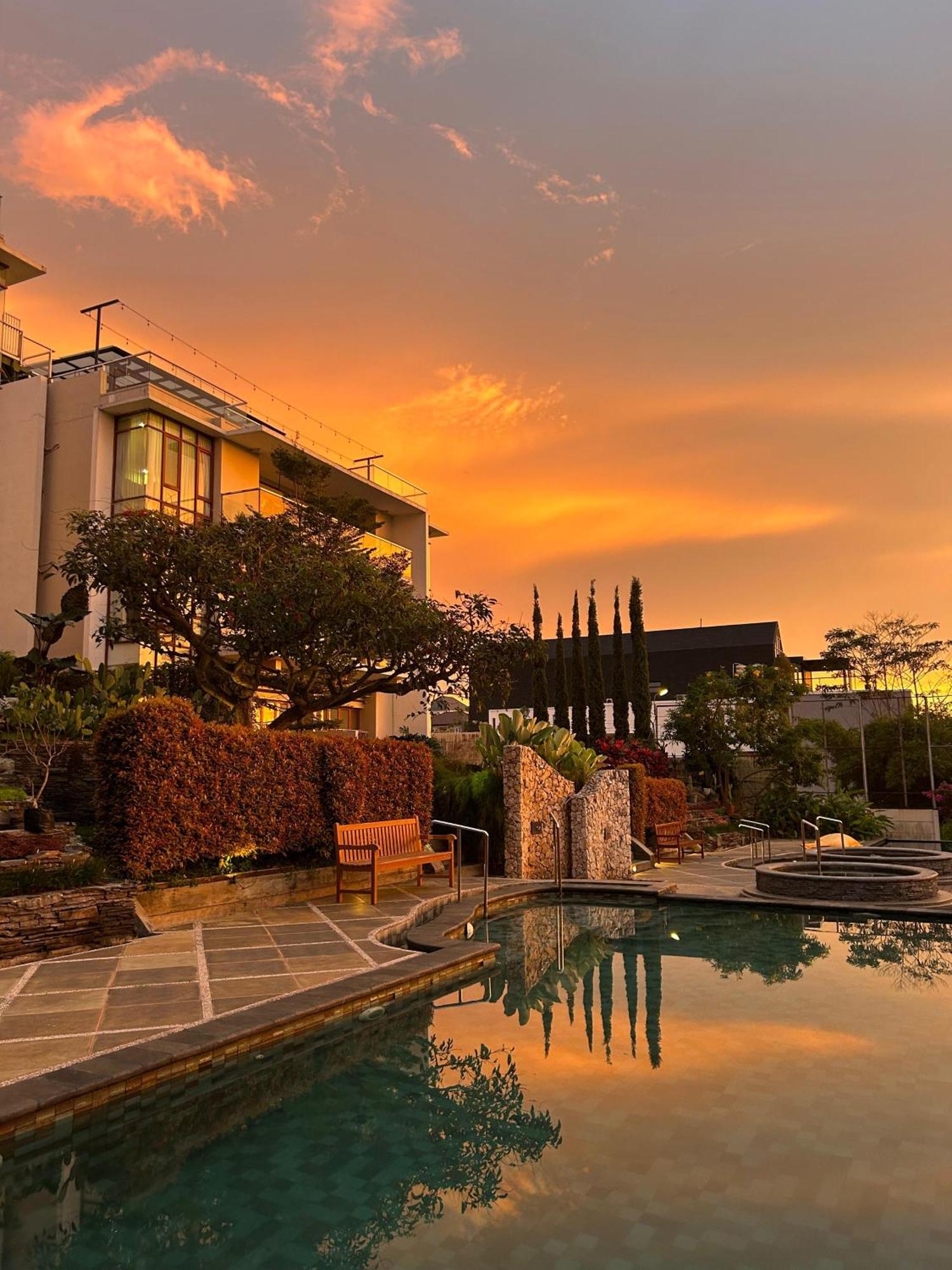Roemah Asri Villa - Resor Dago Pakar Bandung Kültér fotó